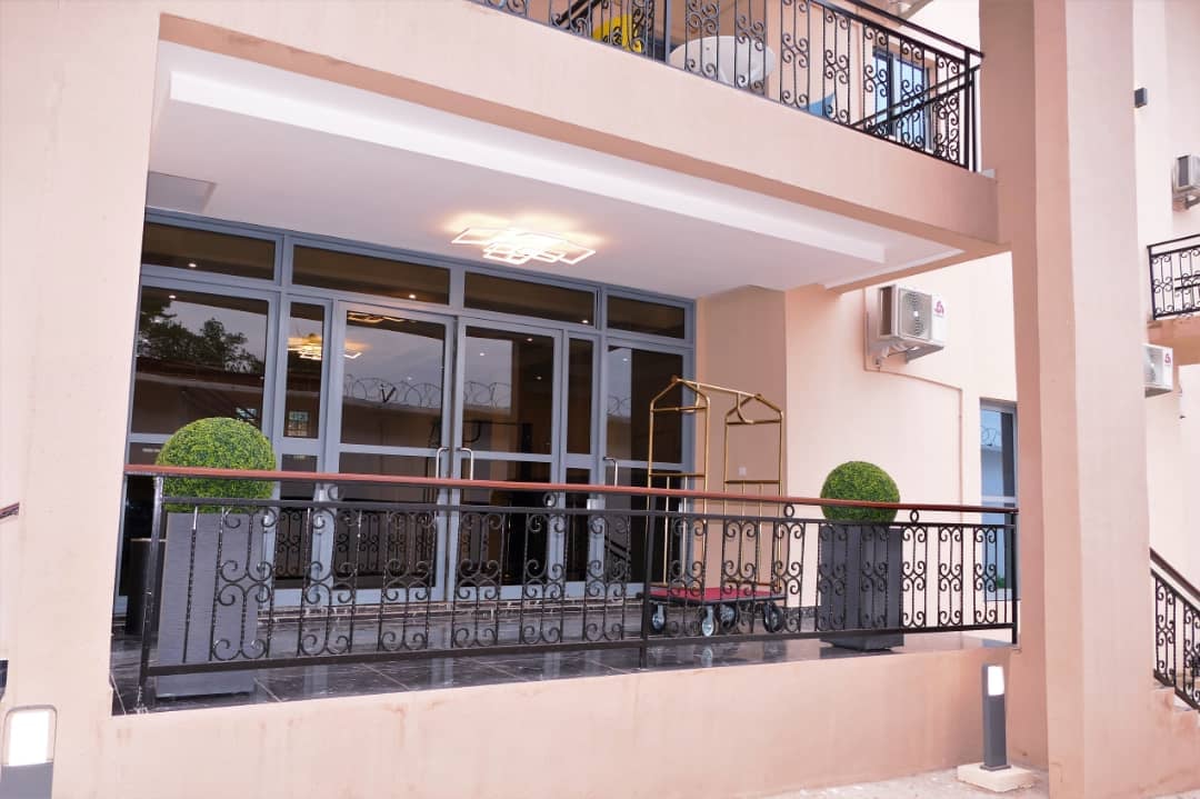 KITIKA Hotel - Photo 3